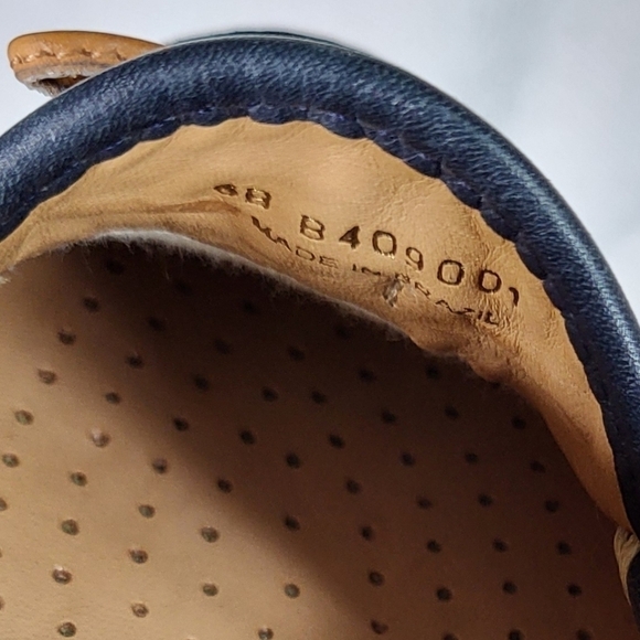 Sabago Healed Leather Shoes. Size 6B. Made in Brazil. - Picture 11 of 11